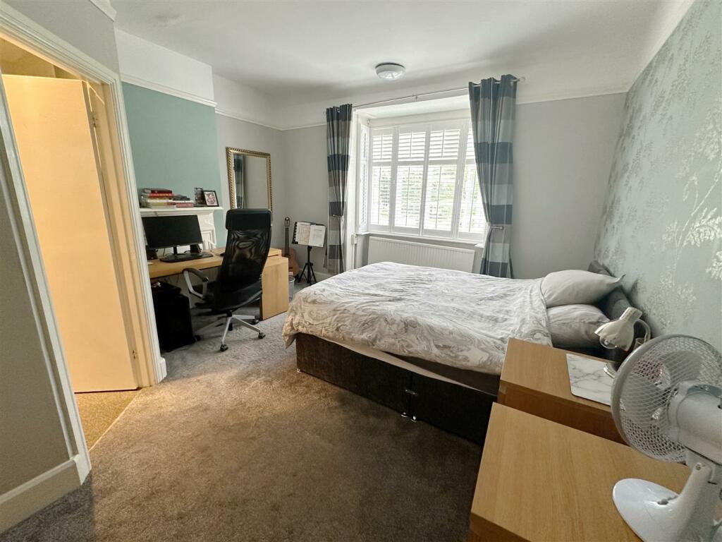 Additional property image - 38, Grove Road, Stratford-upon-Avon