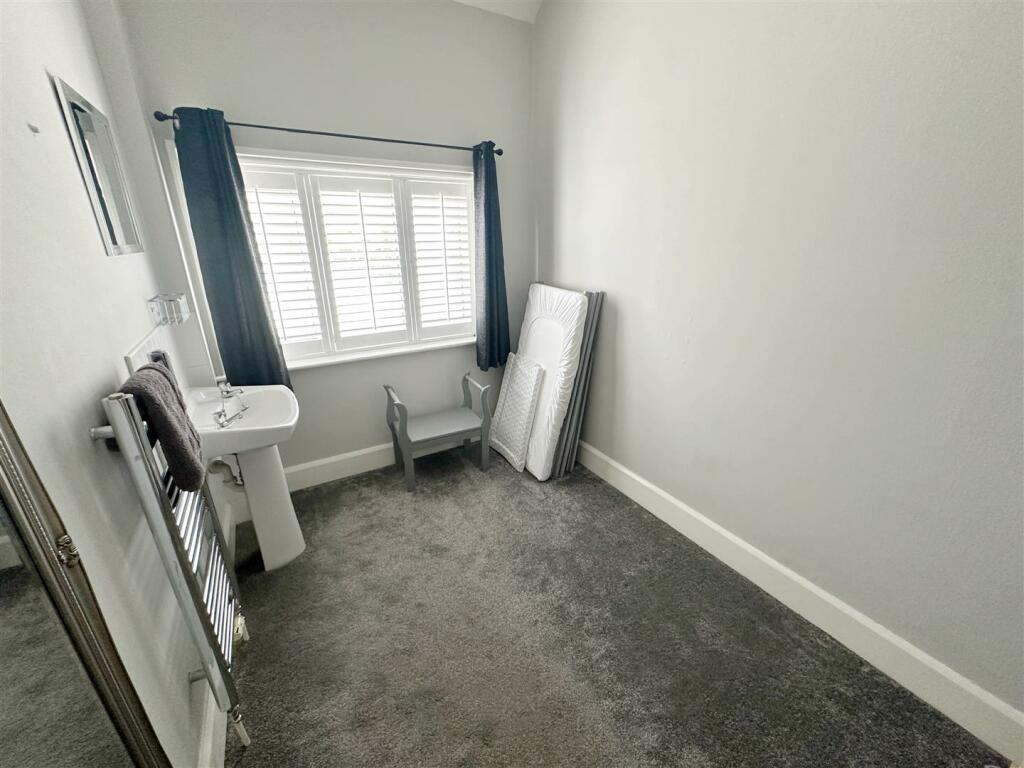 Additional property image - 38, Grove Road, Stratford-upon-Avon