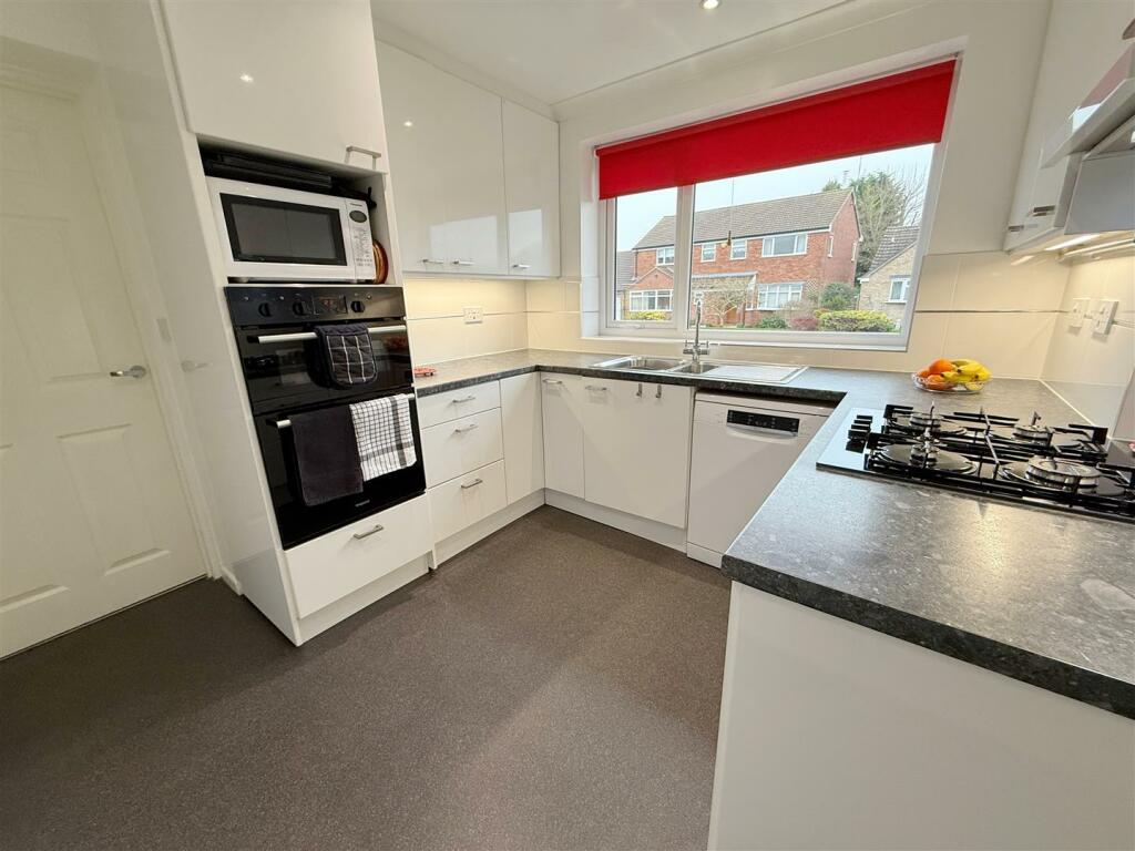 Additional property image - Swanfold, Wilmcote