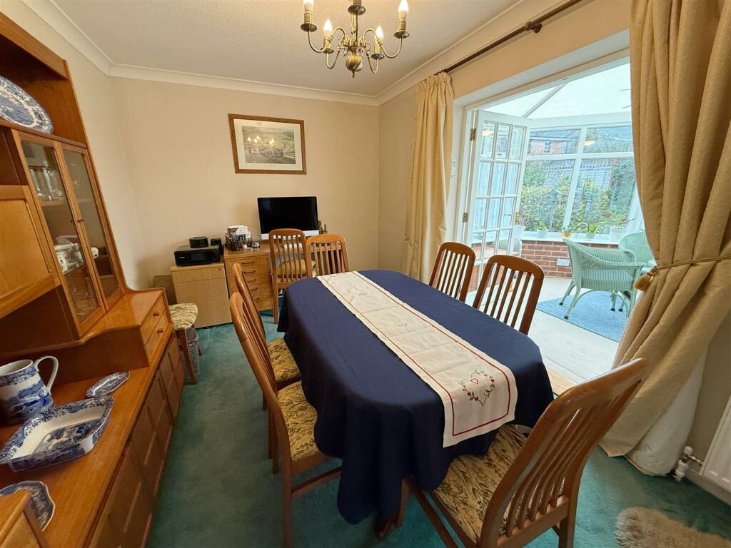 Additional property image - Swanfold, Wilmcote