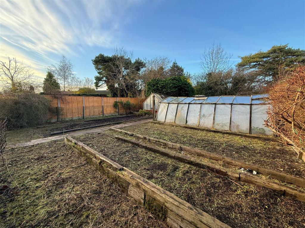Additional property image - Steppes Piece, Bidford-On-Avon