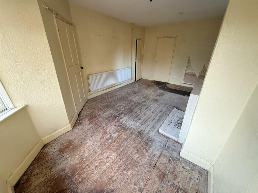 Additional property image - Steppes Piece, Bidford-On-Avon