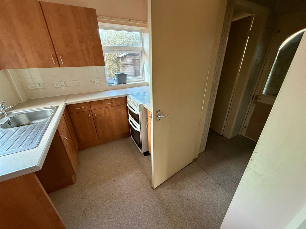 Additional property image - Steppes Piece, Bidford-On-Avon