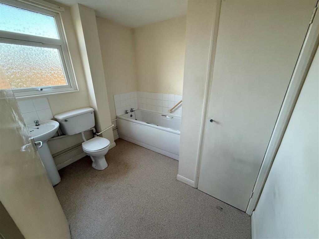 Additional property image - Steppes Piece, Bidford-On-Avon