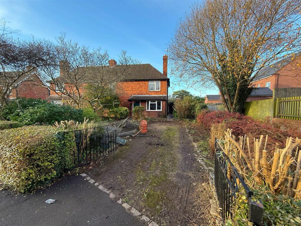 Additional property image - Steppes Piece, Bidford-On-Avon