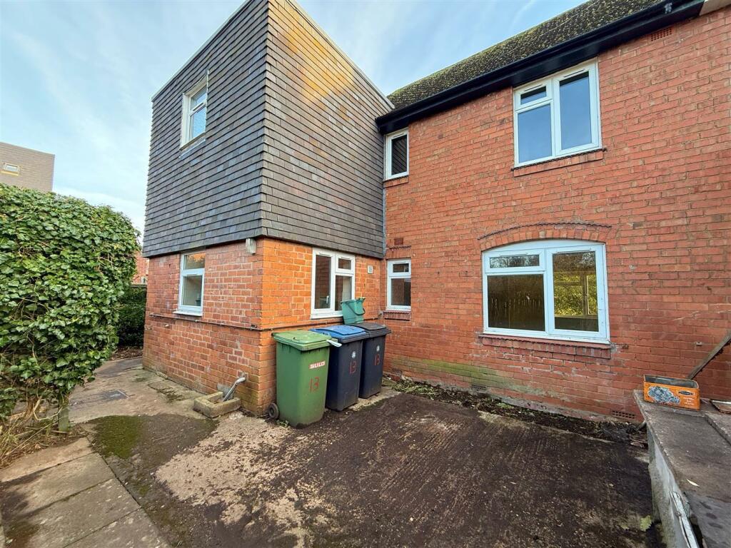 Additional property image - Steppes Piece, Bidford-On-Avon