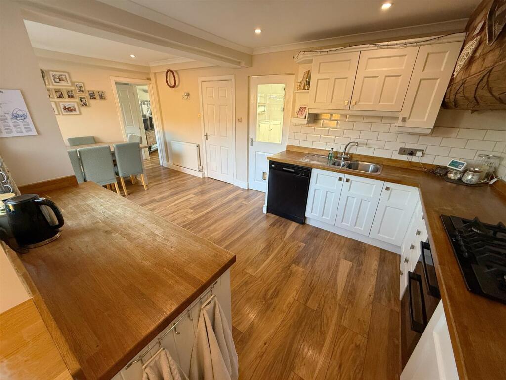 Additional property image - The Meadows, Bidford-on-Avon