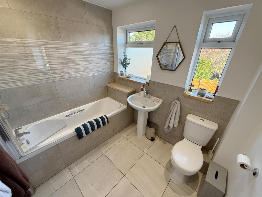 Additional property image - The Meadows, Bidford-on-Avon