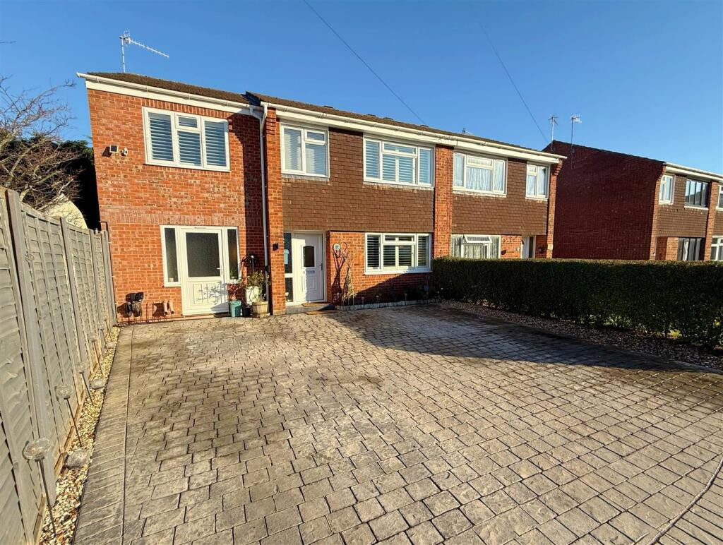 Additional property image - The Meadows, Bidford-on-Avon