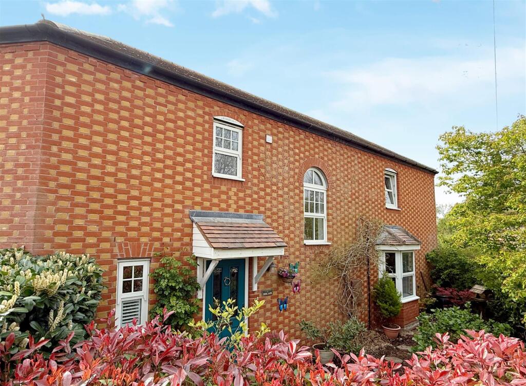 Main image of property: Park Lane, Lower Quinton, Stratford-upon-Avon