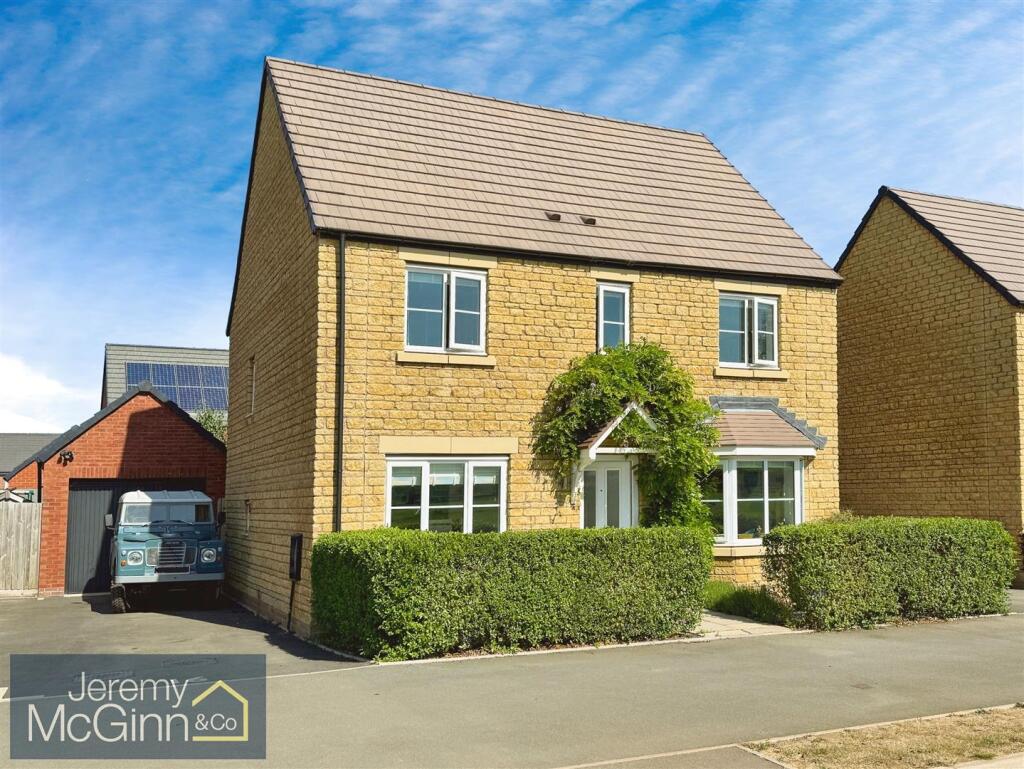 Main image of property: Langate Fields, Meon Vale, Stratford Upon Avon