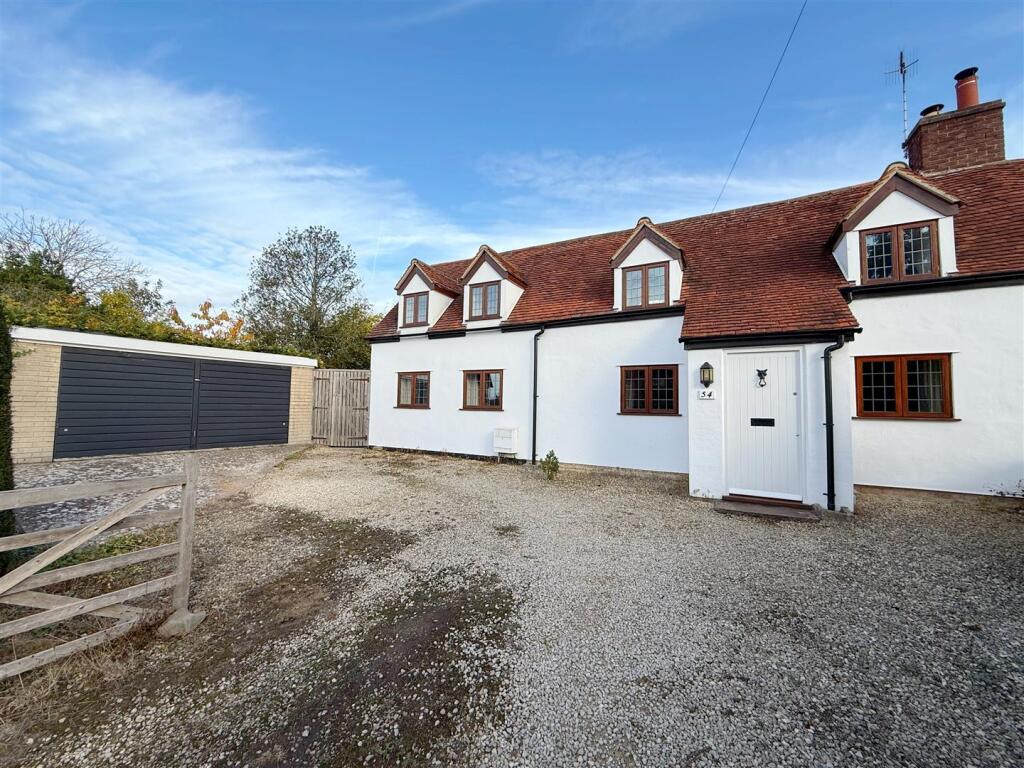 Main image of property: Alderminster, Stratford upon Avon