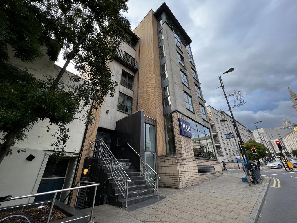 2 bedroom flat for rent in Portland Place, 5 Calverley Street, Leeds