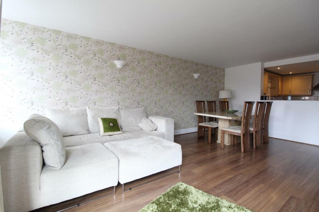 2 bedroom flat for rent in Dock Street, Leeds, West Yorkshire, UK, LS10