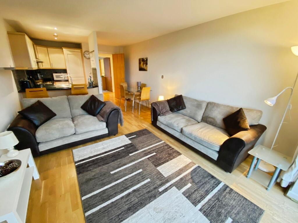 Main image of property: Whitehall Quay, Leeds, West Yorkshire, LS1