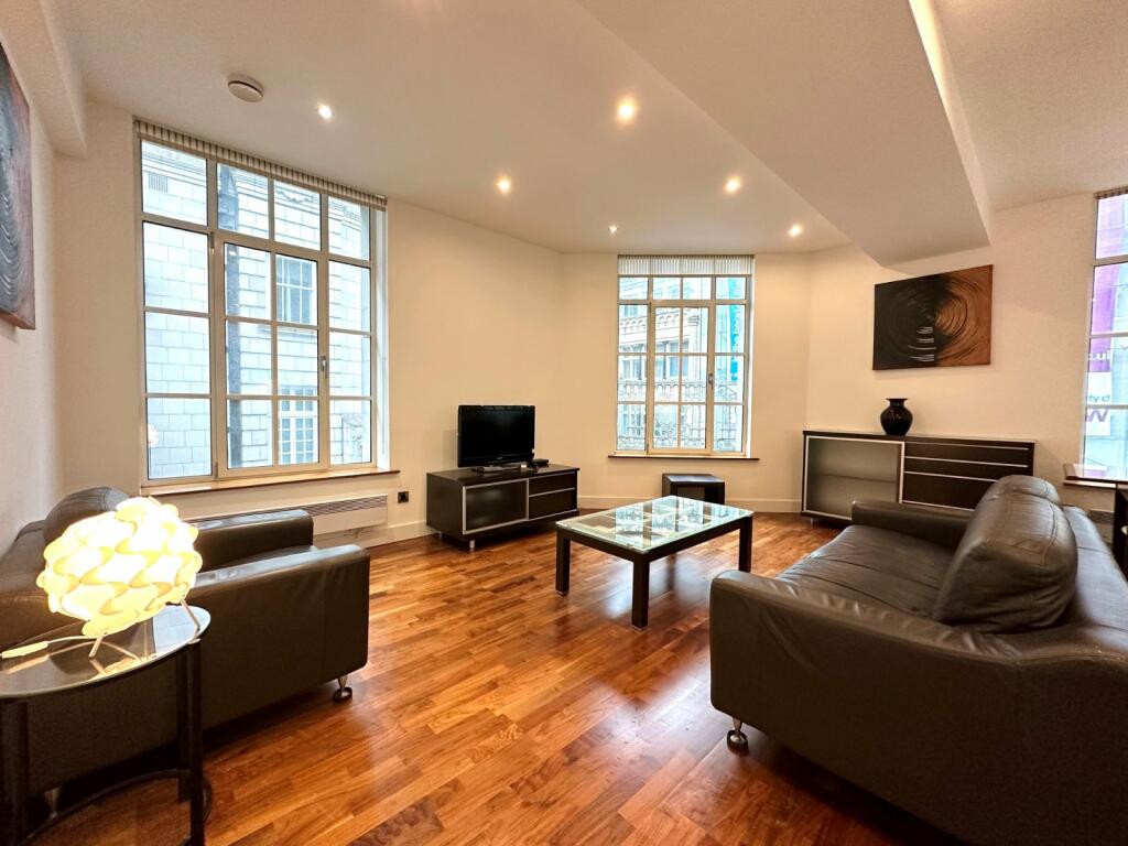 2 bedroom flat for rent in Park Row Apartments, Greek Street, Leeds, LS1