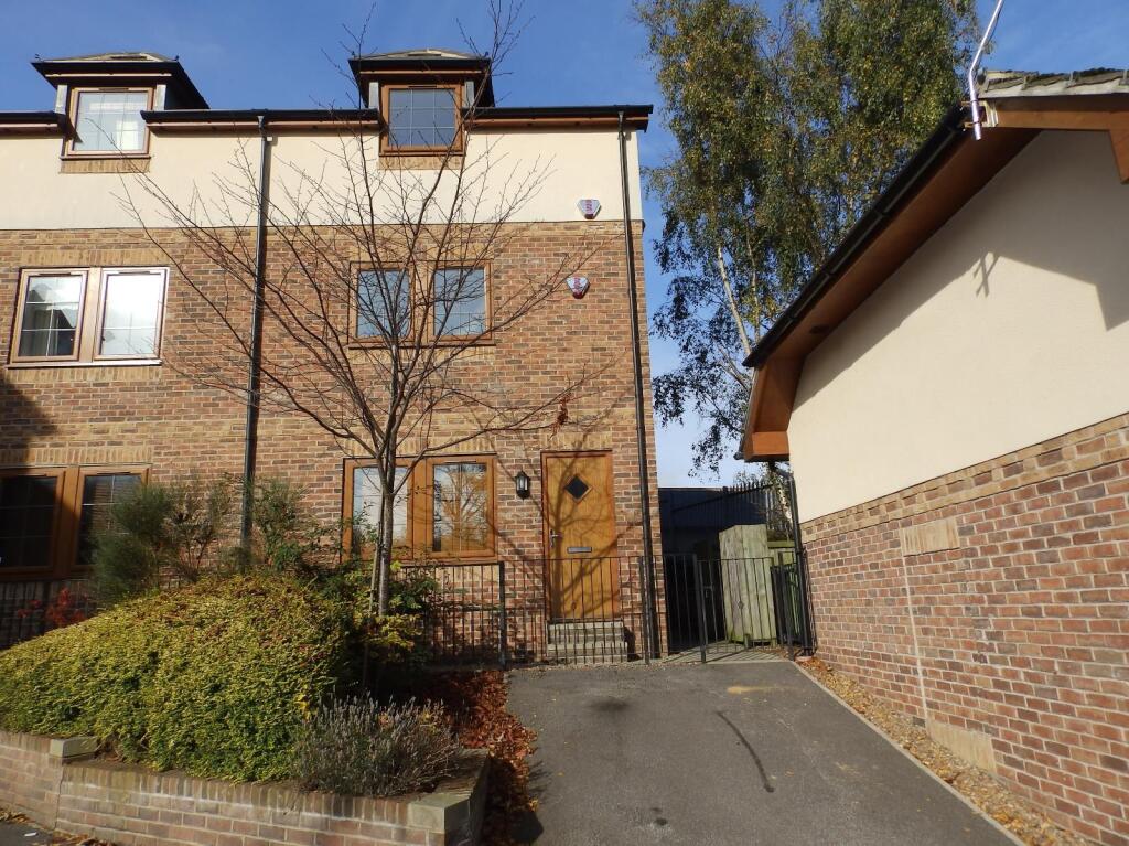 Main image of property: Highfield Court, Ossett, West Yorkshire, WF5