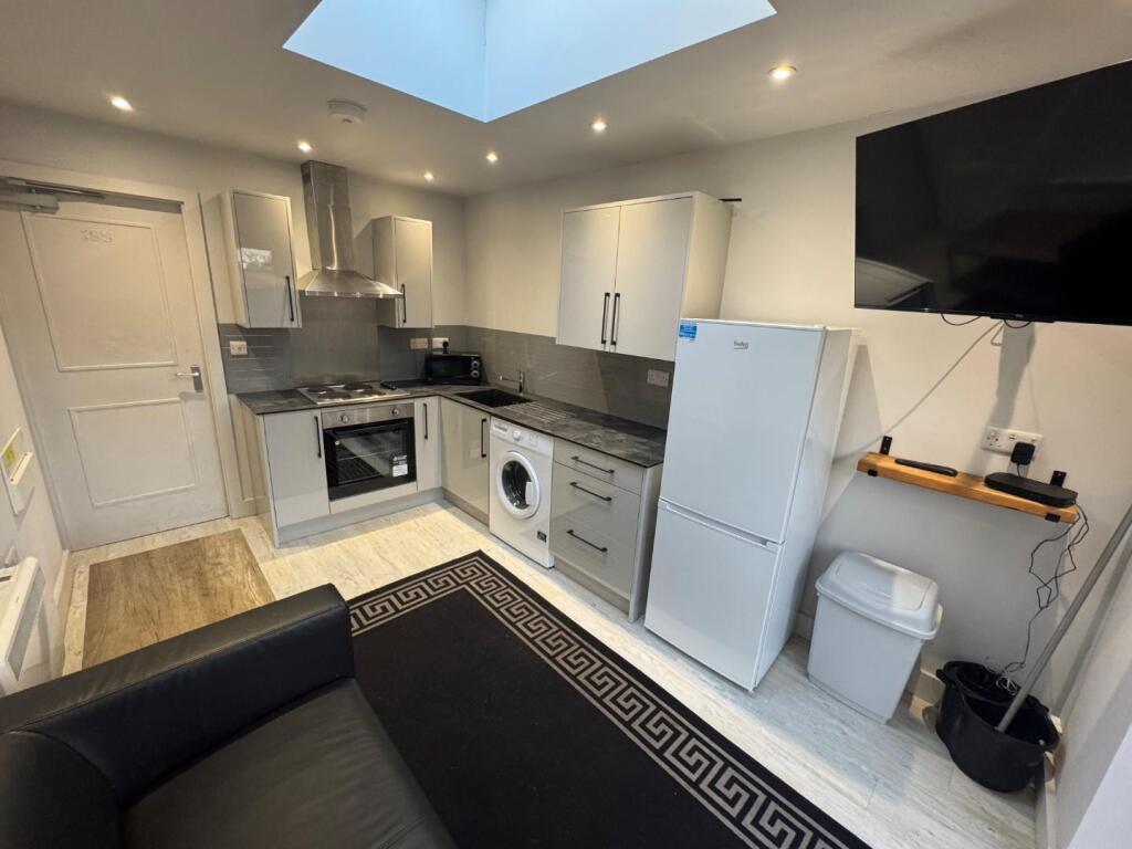 Main image of property: Garden Room Peet Street, Derby