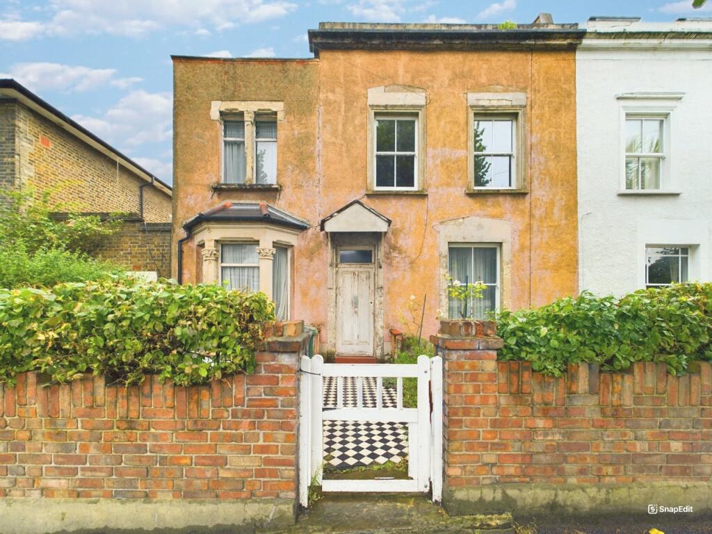 Main image of property: Grosvenor Park Road, Walthamstow, London, E17