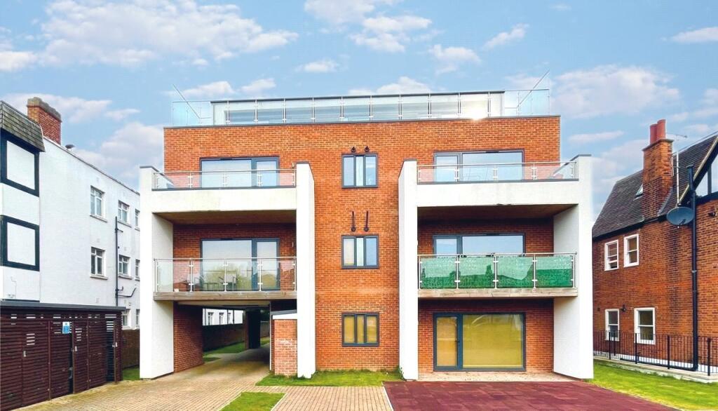 Main image of property: New Wanstead, London, E11