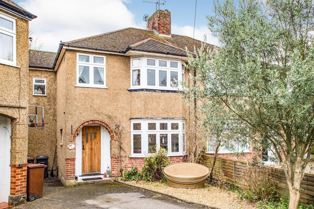Main image of property: Herkomer Close, BUSHEY