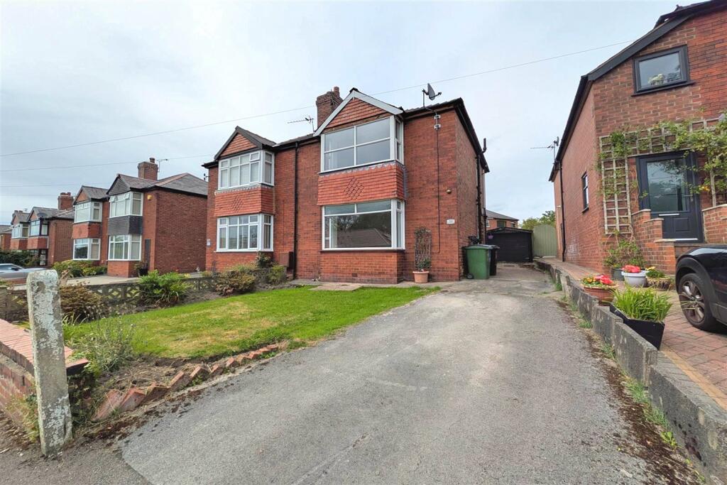 Main image of property: Ashton Street, Woodley, Stockport