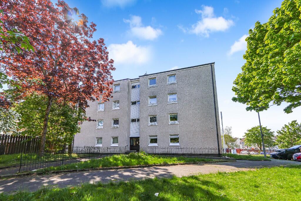 Main image of property: Geary Street, Glasgow, G23