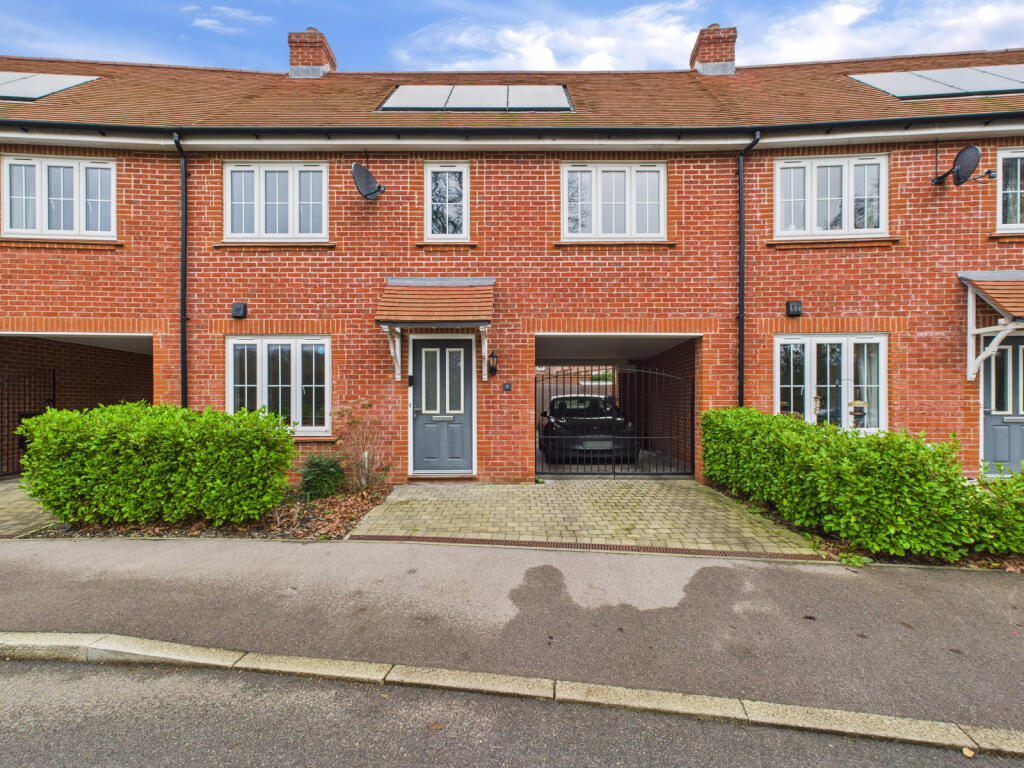 Main image of property: Grindall Field, Wickham, PO17 6FF