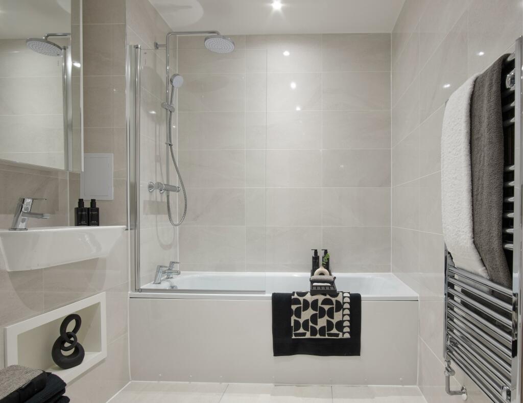 Additional property image - 9 Liberty Court,
Greenhithe,
Kent,
DA2 6QY