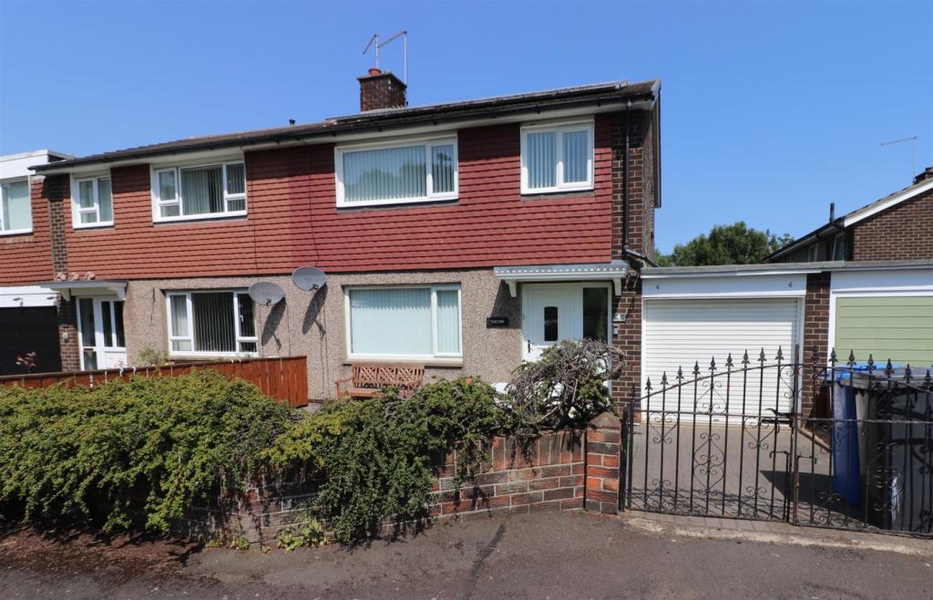 3 bedroom semi-detached house for sale in Ravensworth Gardens