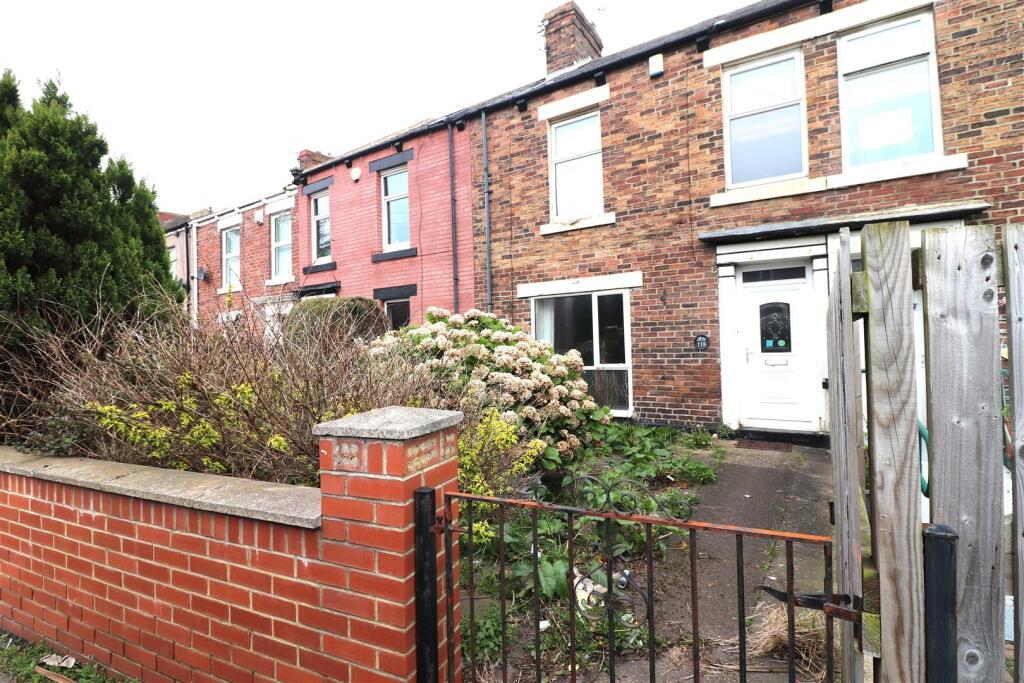 3 bedroom semidetached house for sale in Plessey Road, Blyth, NE24