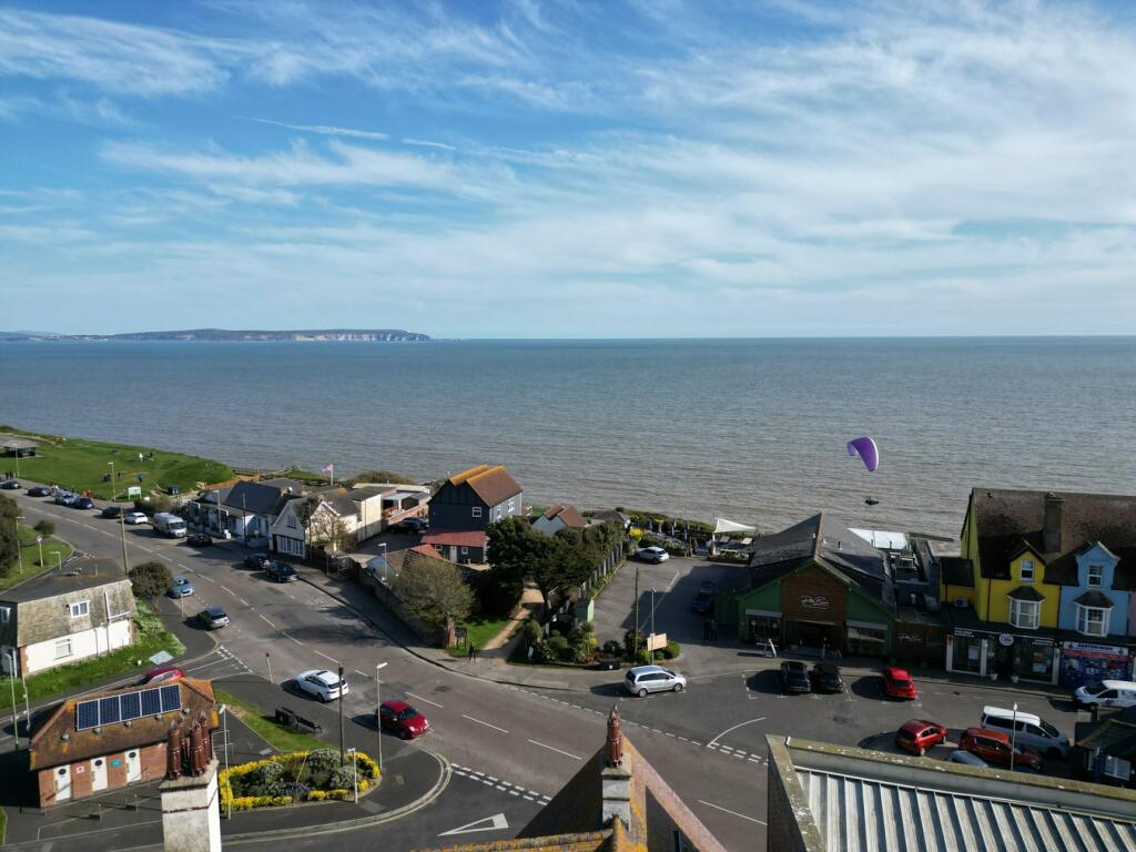 4 bedroom penthouse for sale in Needles View, Marine Drive , Barton On