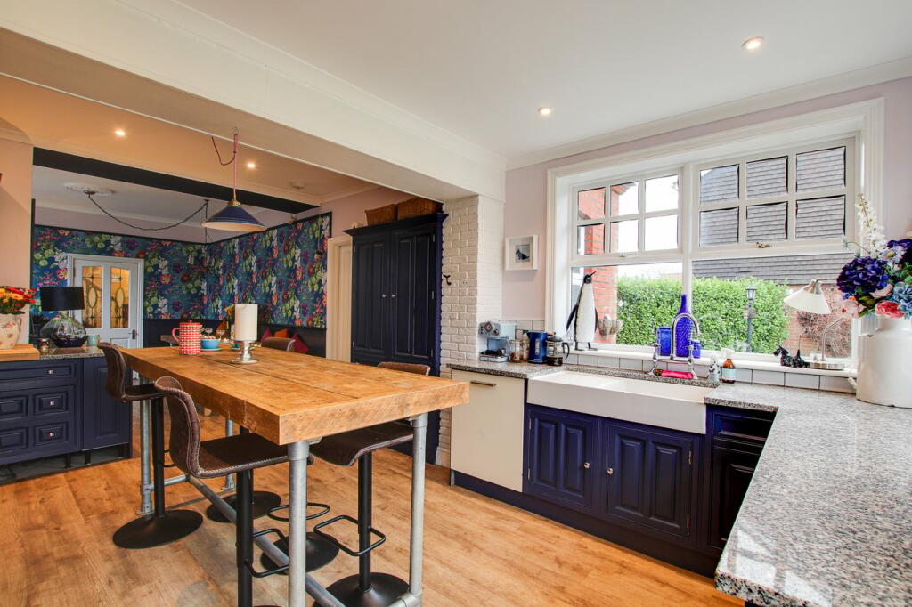 Additional property image - Barton Court Avenue, Barton on Sea, New Milton, BH25