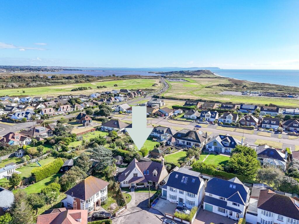 Additional property image - Solent Road, Hengistbury Head, Southbourne, BH6