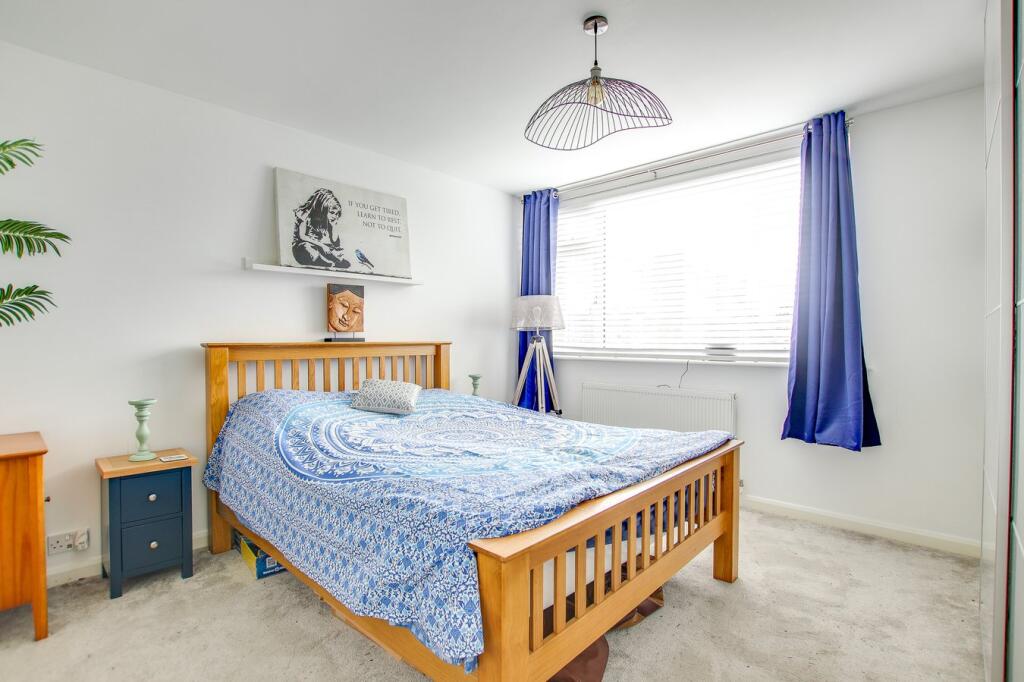 Additional property image - Marine Drive, Barton on Sea, New Milton, BH25