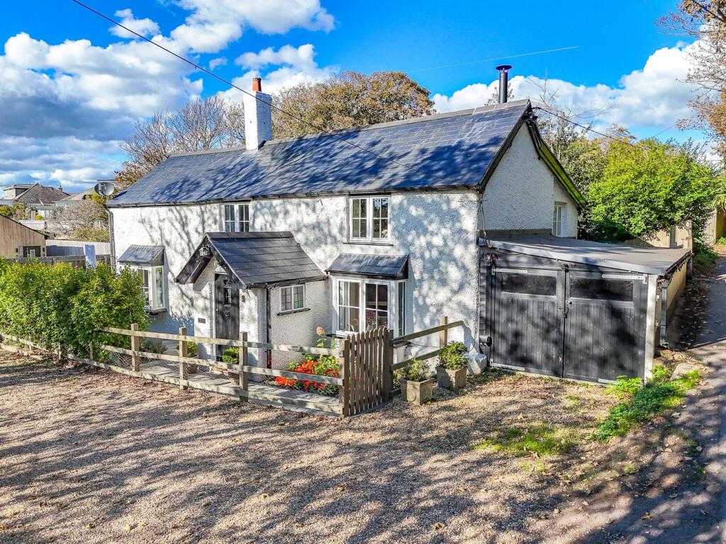 Main image of property: Meadow Way, Barton on Sea, New Milton, BH25