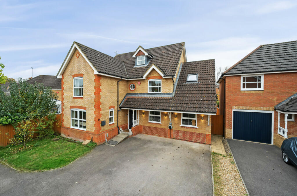 Main image of property: Arbery Way, Arborfield, Reading, Berkshire, RG2