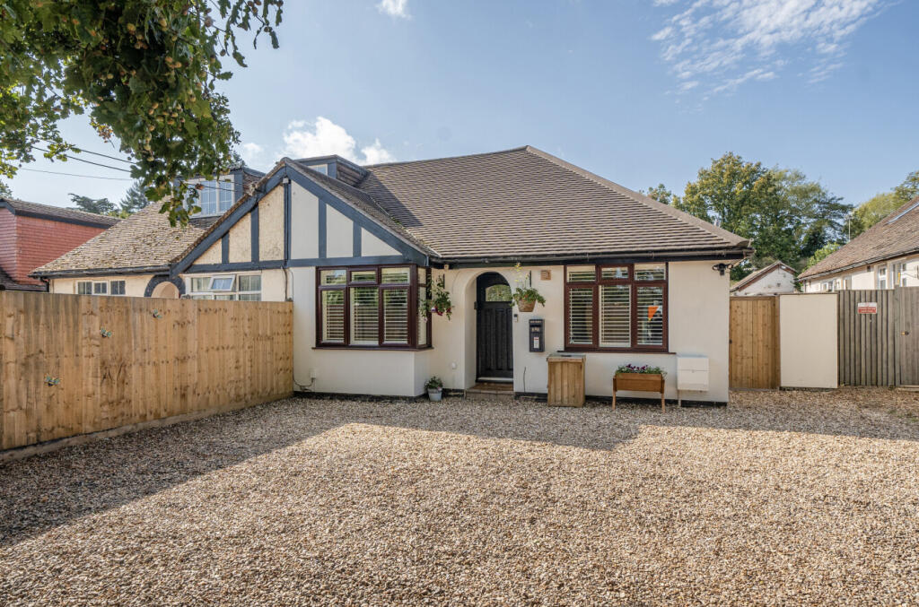 Main image of property: Reading Road, Winnersh, Wokingham, Berkshire, RG41