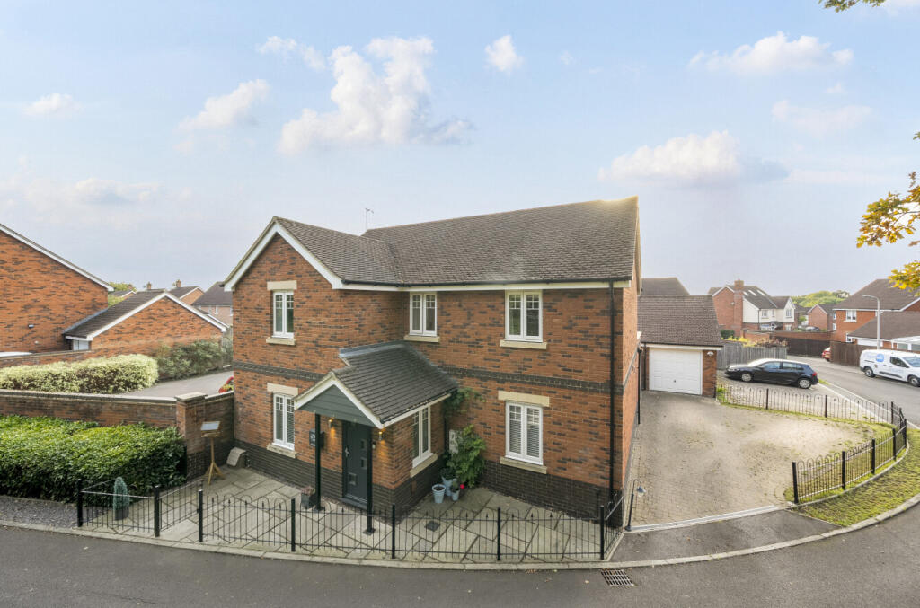 Main image of property: Libra Crescent, Wokingham, Berkshire, RG40