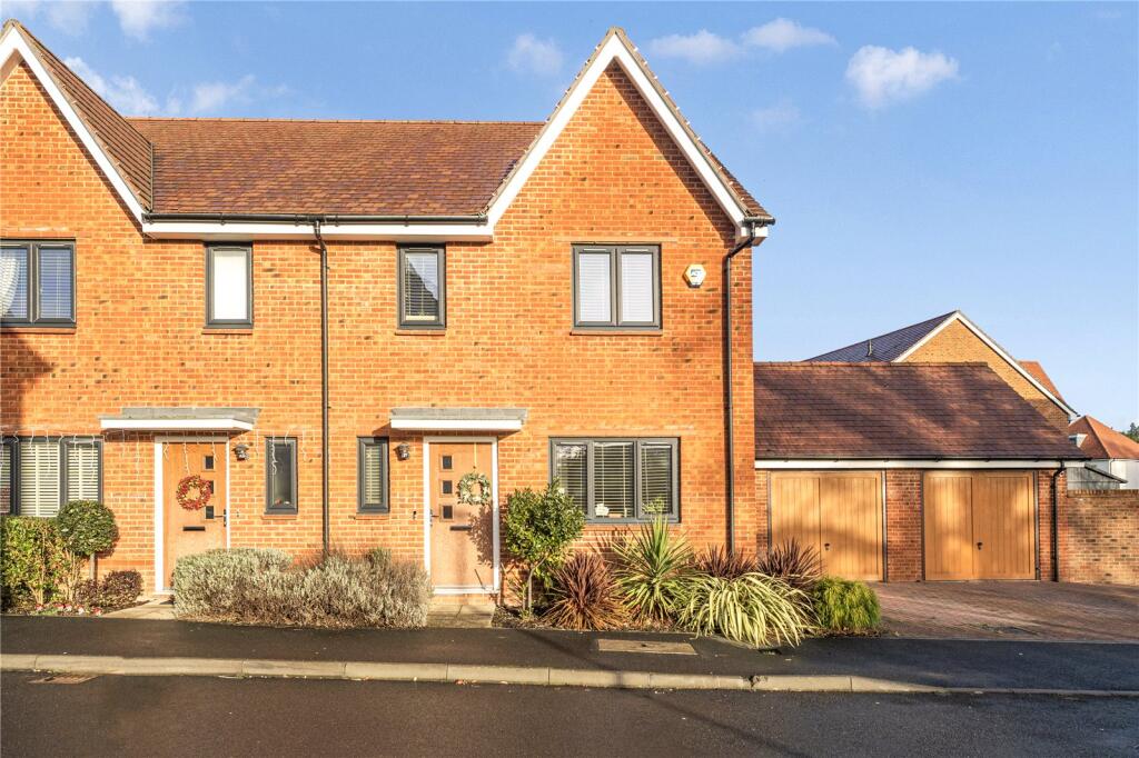 Main image of property: Quiller Avenue, Arborfield Green, Reading, Berkshire, RG2