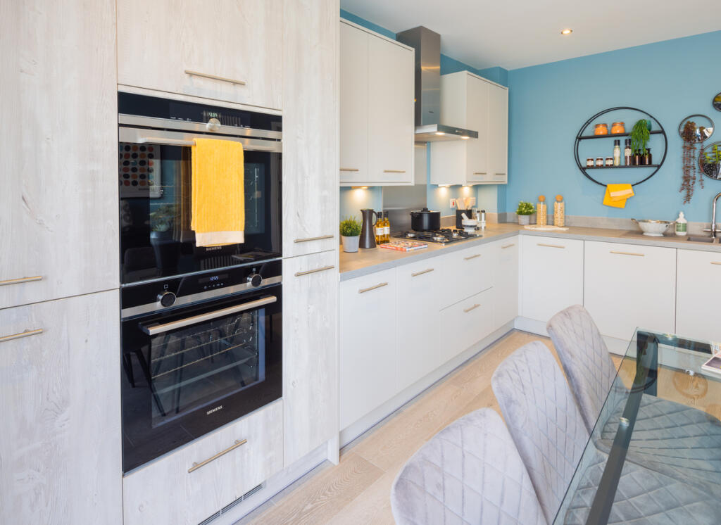 Additional property image - Old Worthing Road,
East Preston,
Littlehampton,
BN16 1DY