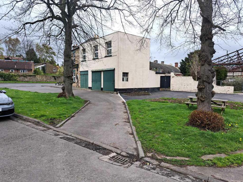 Additional property image - N-425882 - Half Moon Inn, Silver Street, Richmond DL10 6JH