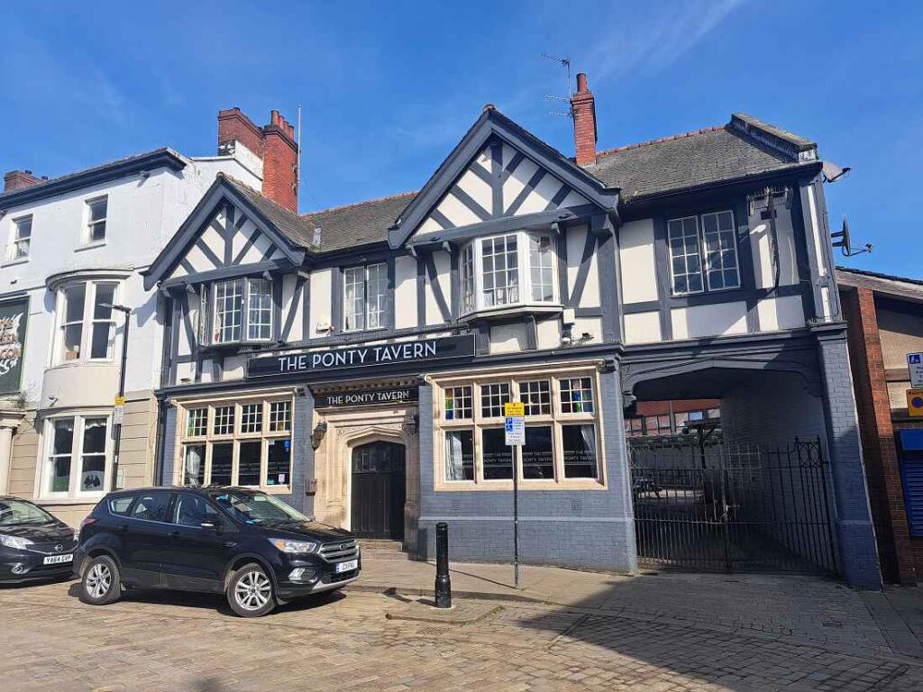 Main image of property: N-526336 - Ponty Tavern, 2 Cornmarket, Pontefract WF8 1BJ