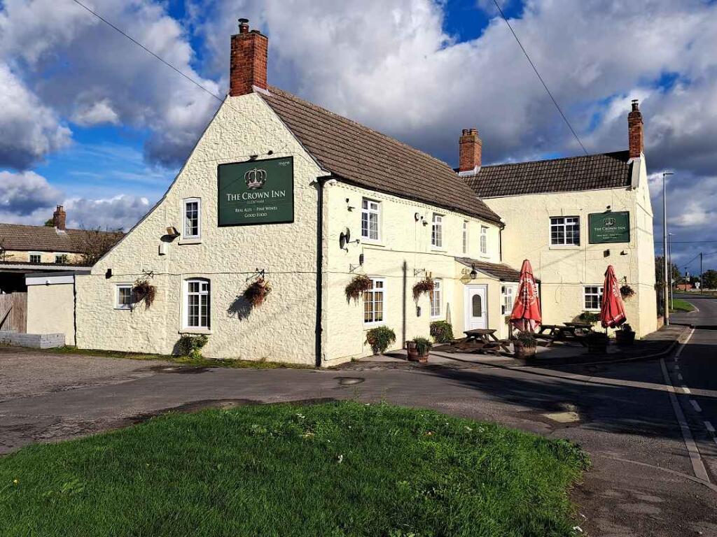 Main image of property: N-526660 - Crown Inn, High Street, Market Rasen LN8 2EQ