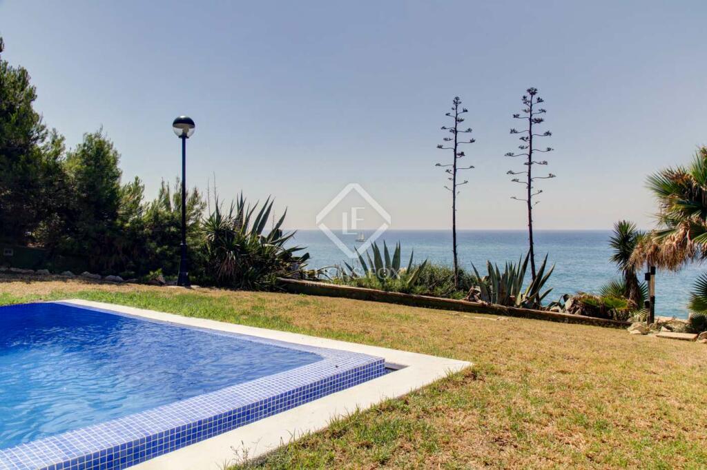 5 bedroom villa for sale in Spain, Tarragona, Torredembarra, TAR15188