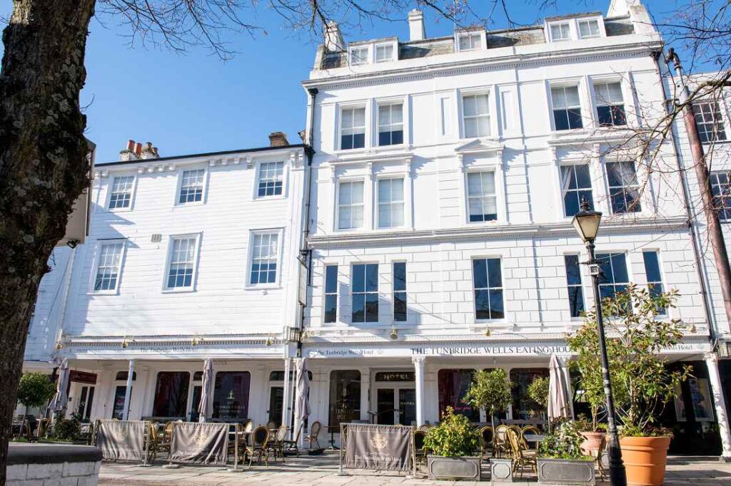 Main image of property: LH-53761 - Tunbridge Wells Hotel, 58 The Pantiles, Tunbridge Wells TN2 5TD