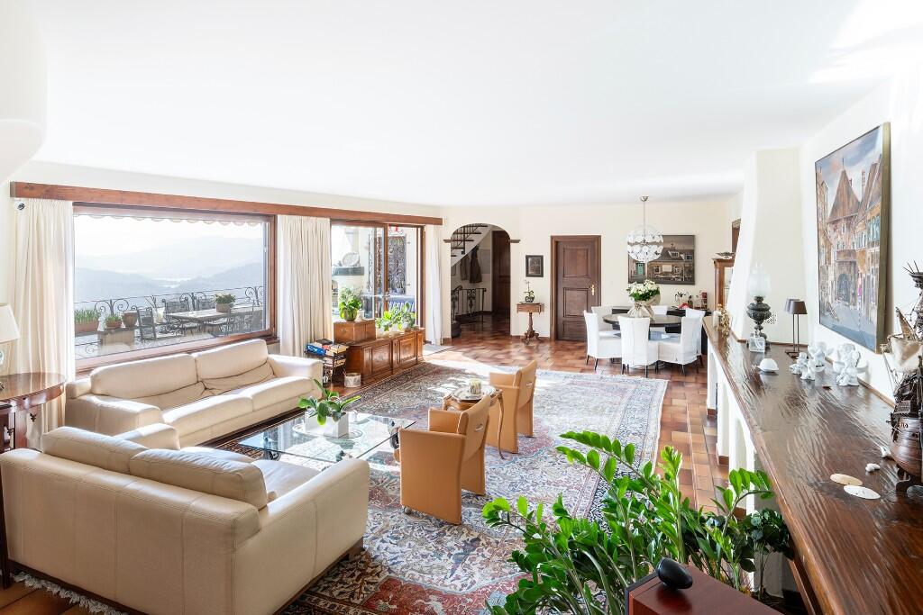 Main image of property: Lugano, Ticino
