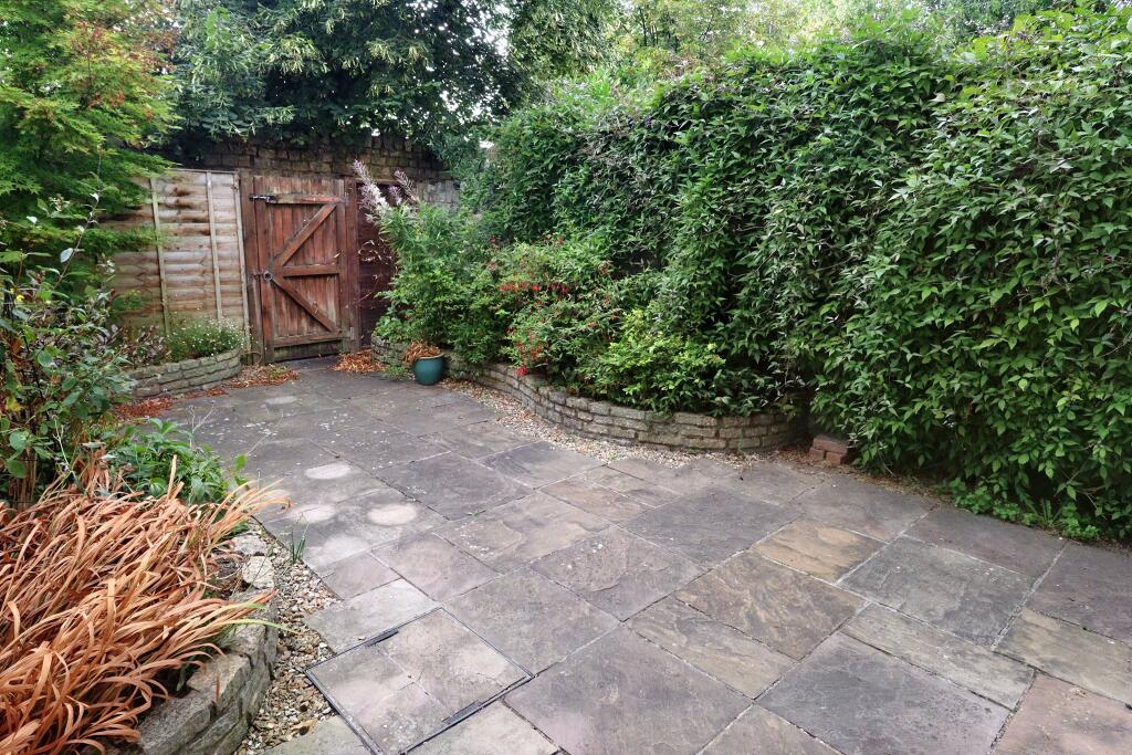 Additional property image - St Andrews Mews, Wells, Somerset