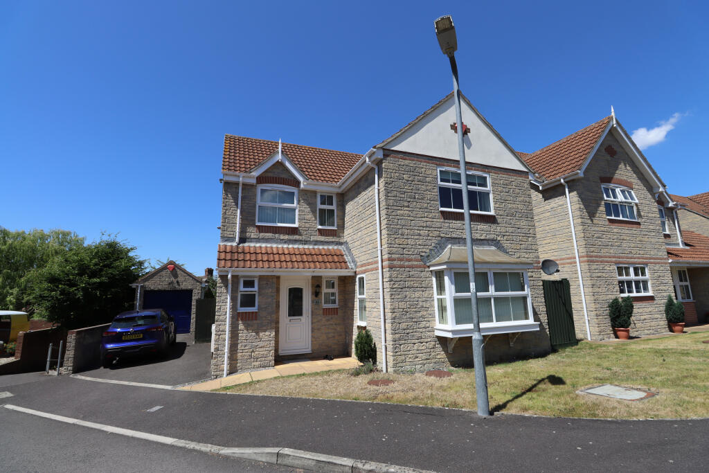 Main image of property: Grangefields, Street