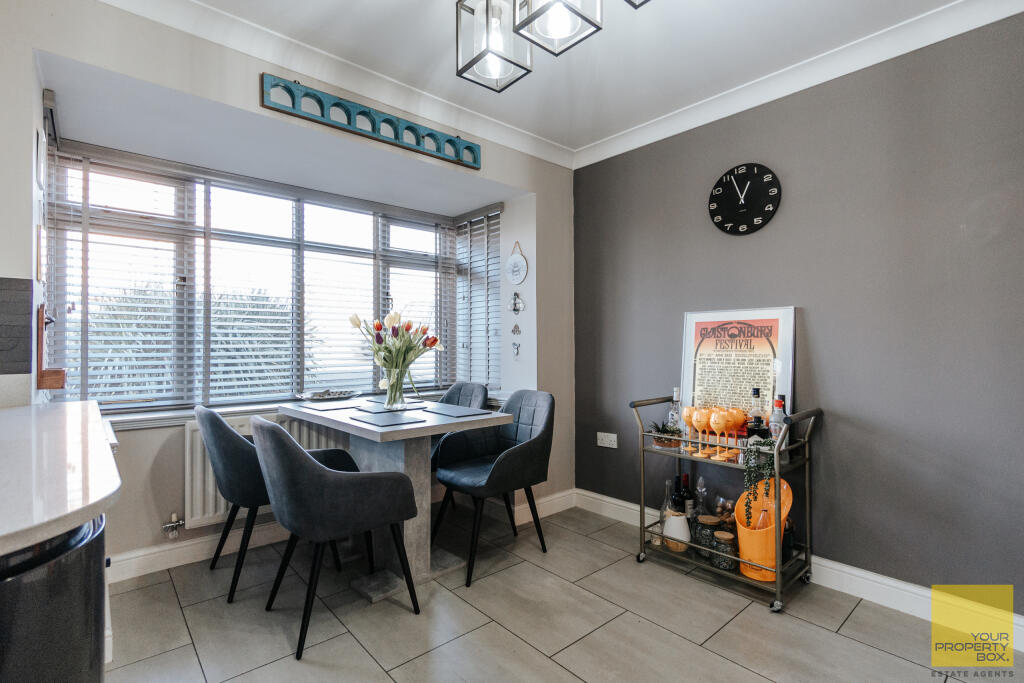 Additional property image - Hanbury Croft, Hanbury, Bromsgrove, Worcestershire